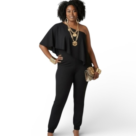 Pants - Elegant Black One-Shoulder Jumpsuit